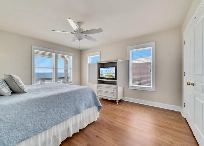 Holiday home Lagniappe Ii By Gsvr - Spacious Beachfront Getaway, Pet Friendly - Free Activities And Golf