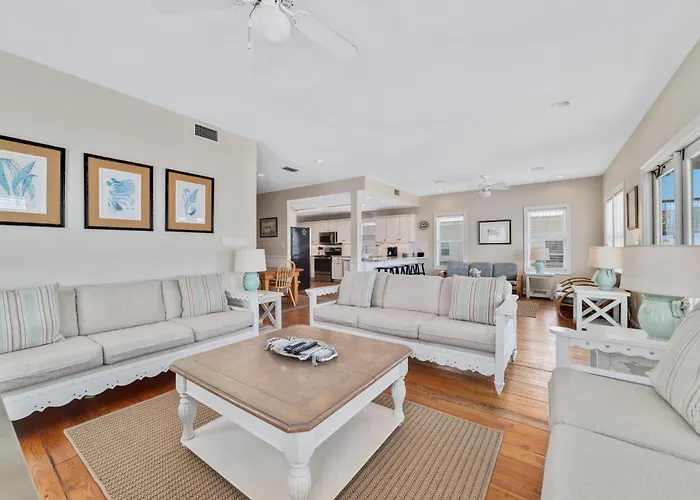 Holiday home Lagniappe Ii By Gsvr - Spacious Beachfront Getaway, Pet Friendly - Free Activities And Golf *