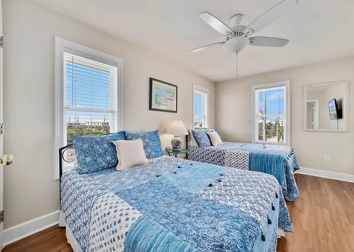 Lagniappe Ii By Gsvr - Spacious Beachfront Getaway, Pet Friendly - Free Activities And Golf * Gulf Shores