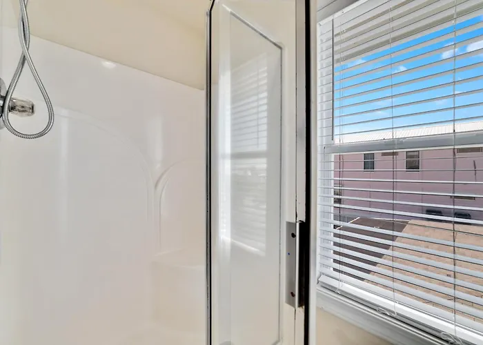 Lagniappe Ii By Gsvr - Spacious Beachfront Getaway, Pet Friendly - Free Activities And Golf *